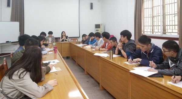 p70405-125741 - 副本 p70405-125741 - 副本